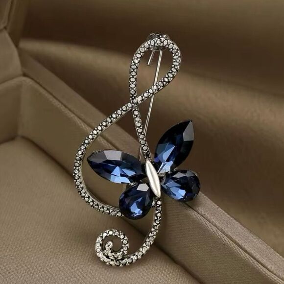 Blue Sapphire Rhinestone Butterfly Brooch Womens Casual Treble Clef Musical Pin - Picture 2 of 6